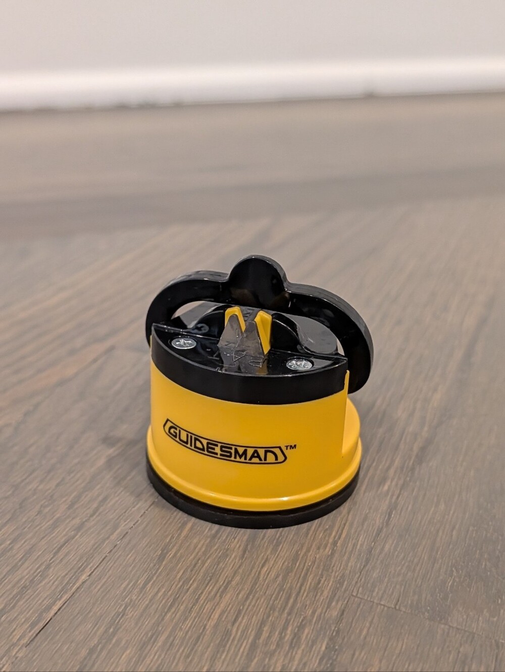 Guidesman Suction Cup Knife Sharpener
